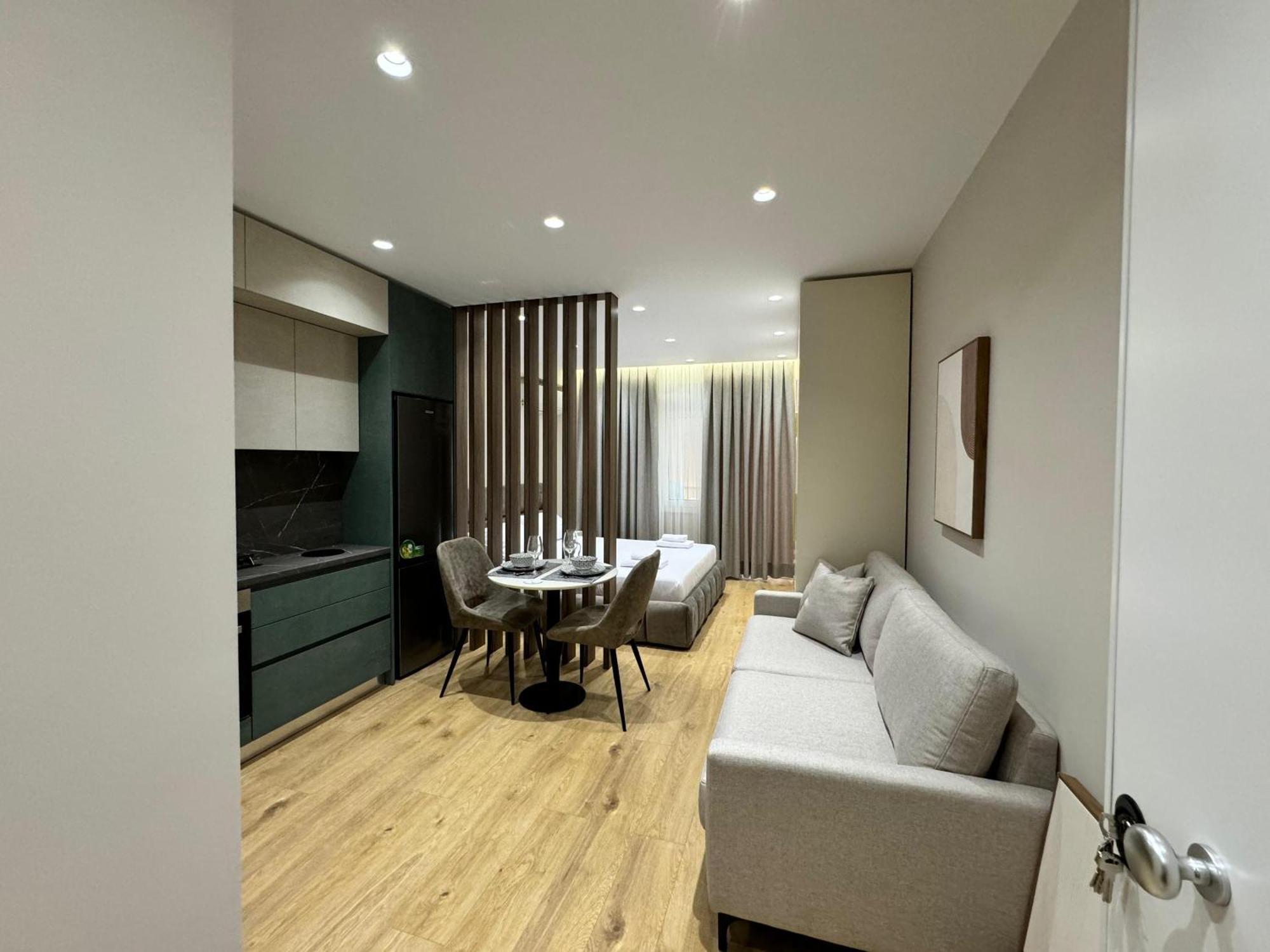 E&R Apartments At Myslym Shyri Tiranë Eksteriør bilde