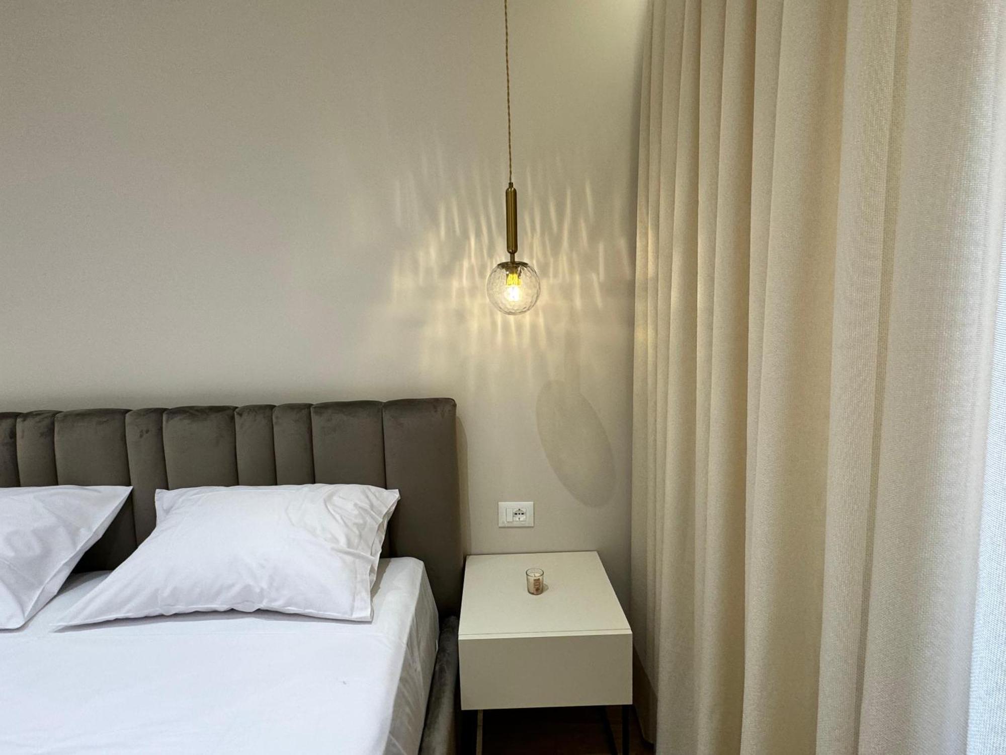 E&R Apartments At Myslym Shyri Tiranë Eksteriør bilde